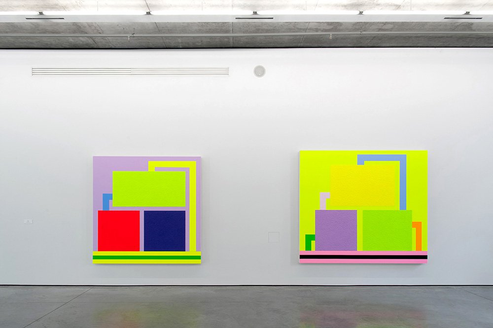 Работы Питера Хелли в Галерее Гари Татинцяна. Фото: Gary Tatintsian Gallery