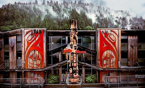 На Аляске активно возрождают искусство коренных народов