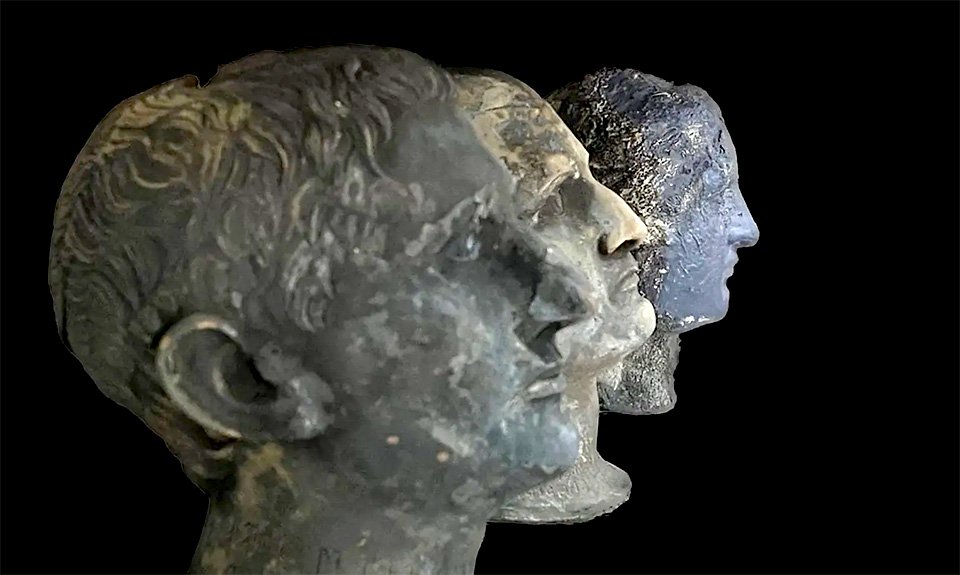Бронзовые статуи, найденные в Сан-Кашано-деи-Баньи.  Фото: Министерство культуры Италии