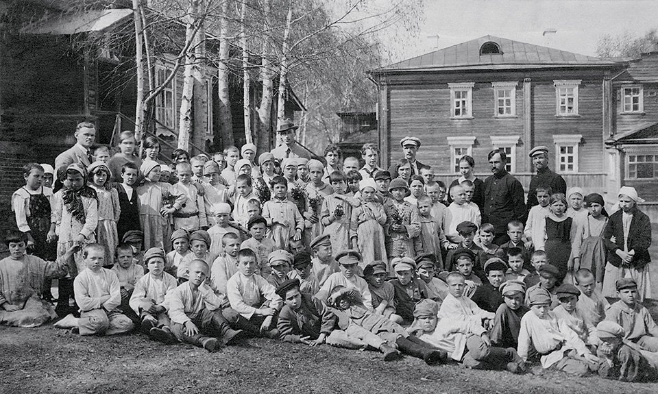 Мстёрская коммуна. 1920 год. Фото: Владимиро-Суздальский музей-заповедник