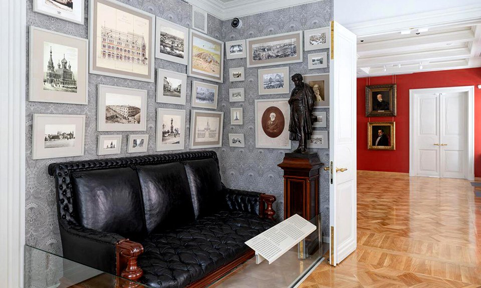 Вид экспозиции второго этажа. Фото: Юлия Захарова/Государственная Третьяковская галерея