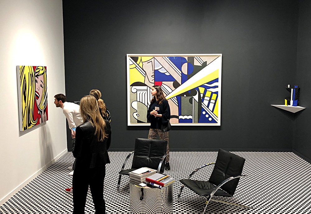 Стенд Gagosian Gallery посвящен творчеству Роя Лихтенштейна. Фото: Ильдар Галеев