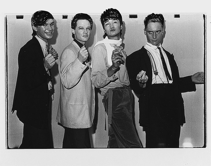 Группа «Кино». Фотосессия в галерее АССА. 1984. На основе этого снимка сделан фотоколлаж для обложки винилового диска «Кино» — «Начальник Камчатки». Фото: Евгений Козлов