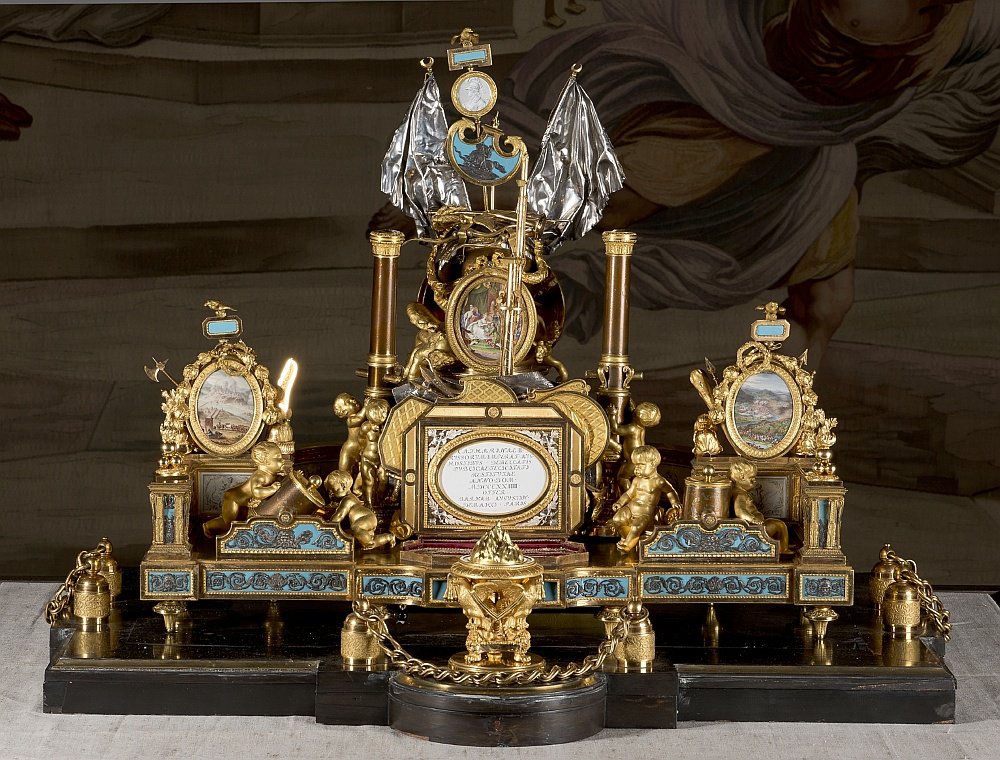 Главным гостем Биеннале антикваров станет Эрмитаж с бронзой, фарфором и серебром французских мастеров / Musée de l’Ermitage, Saint-Pétersbourg, 2016