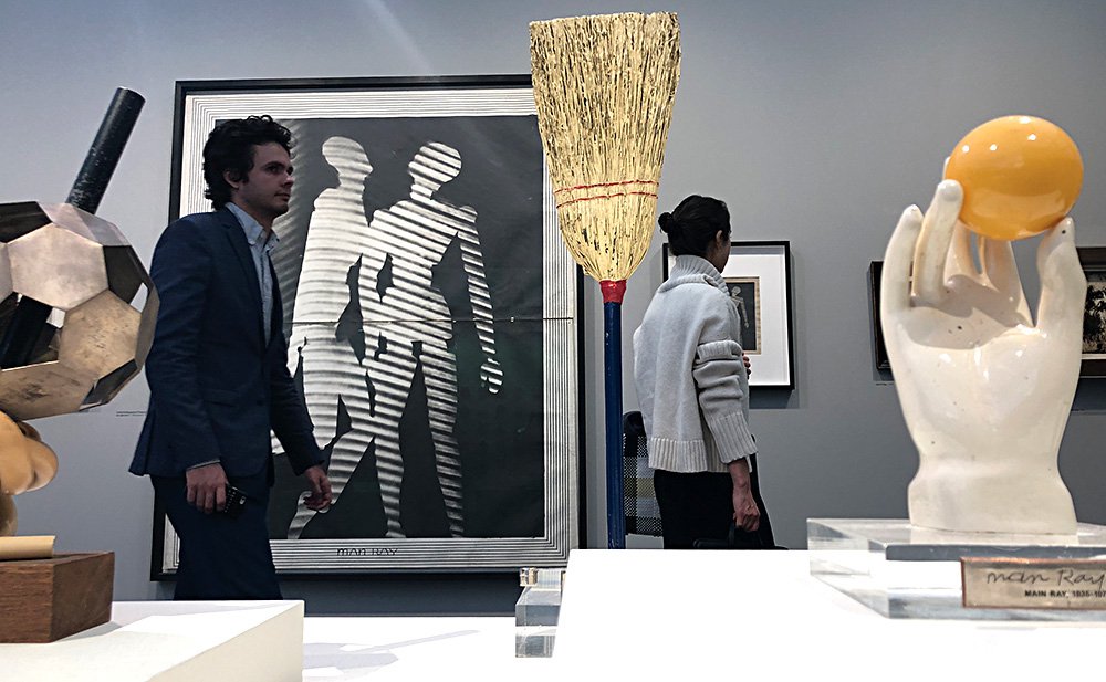 Работы Ман Рэя на Frieze. Фото: Ильдар Галеев