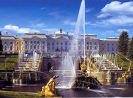 Исполнилось 300 лет самому посещаемому дворцу России