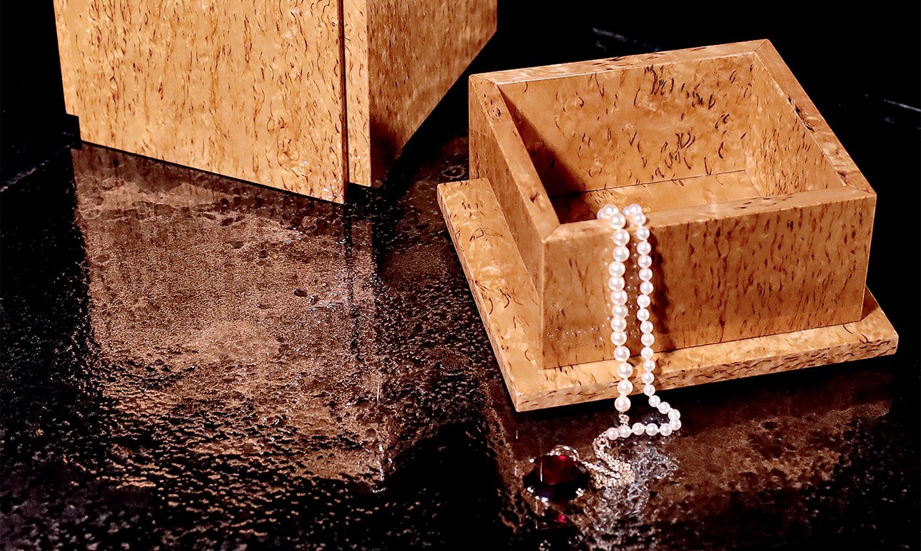 Шкатулки из ценных пород дерева от интерьерного ателье «Частная резиденция». Фото: «Частная резиденция»