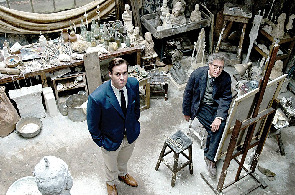 «Последний портрет» (Final Portrait) (2017, Великобритания, США). В роли Альберто Джакометти — Джеффри Раш (справа), критика Джеймса играет Арми Хаммер. Фото: Parisa Taghizadeh/Sony Pictures Classic