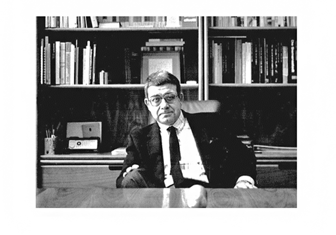 Паоло Вити в своем офисе в компании Olivetti