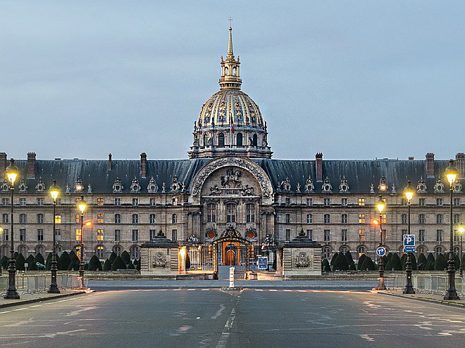 Новую антикварную биеннале предполагается провести перед парижским Домом инвалидов. Фото: Daniel Vorndra