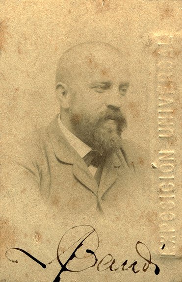 Фотопортрет Антонио Гауди для участия в Международной выставке в Барселоне в 1888 г. Муниципальный институт музеев в Реусе