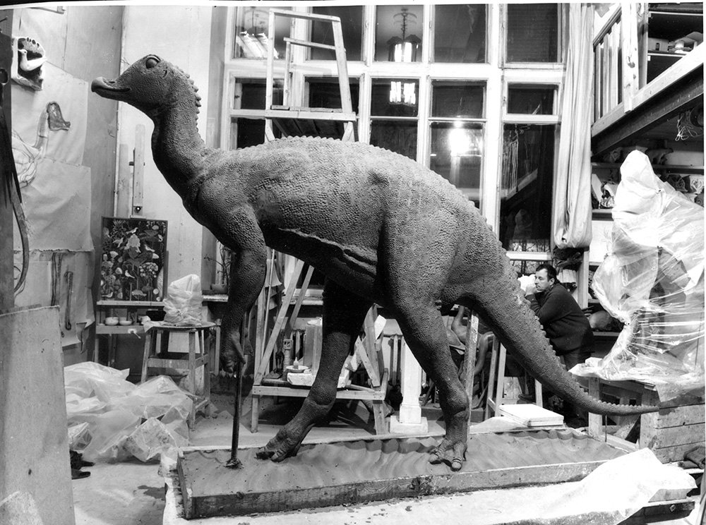 Фигуры динозавров в мастерской Александра Белашова. Фото: архив Александра Белашова