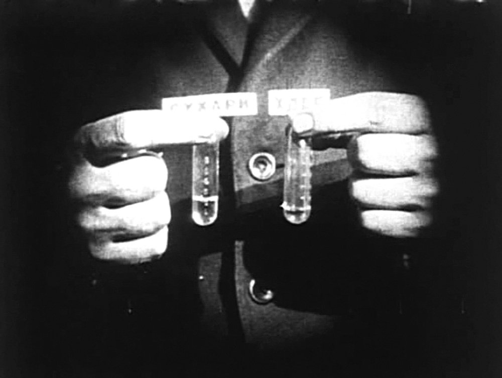 Кадр из «Механики головного мозга» (1926) Всеволода Пудовкина. Фото: Издательство Новое литературное обозрение