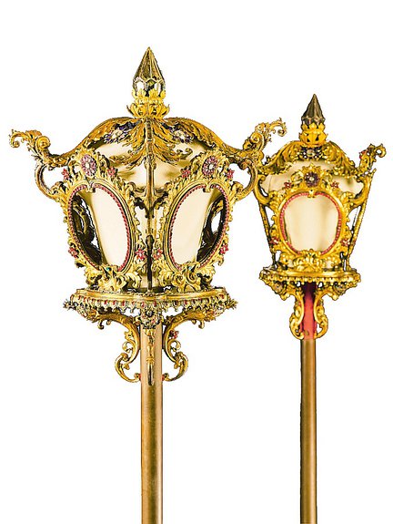 Sotheby‘s, пара фонарей в европейском стиле. Китай, вторая половина XVIII в. / Sotheby‘s