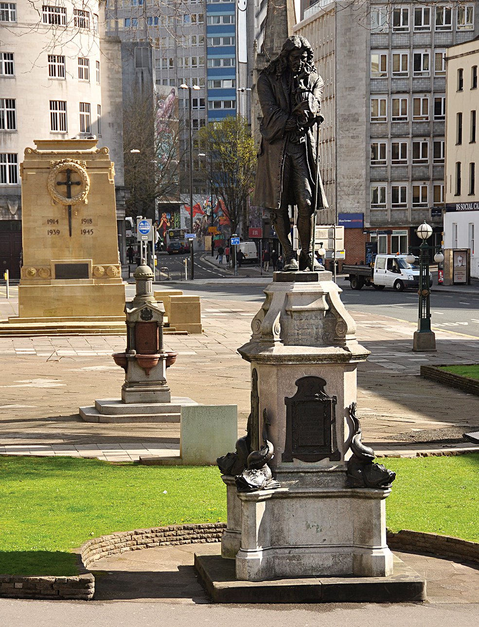 Памятник Эдварду Колстону в Бристоле. Фото: Wikipedia Commo