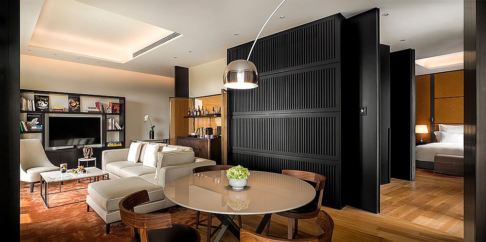 Апартаменты Deluxe Suite в новом отеле Bvlgari в Пекине. Courtesy: Bvlgari Hotels & Resort