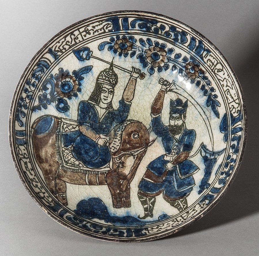 Чаша из фаянса. Иран. XIX в. Фото: Государственный музей Востока