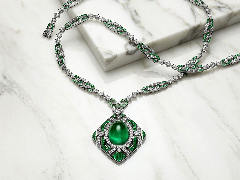 Колье The Green Liz.Платина, колумбийский изумруд огранки кабошон, бриллианты, изумруды