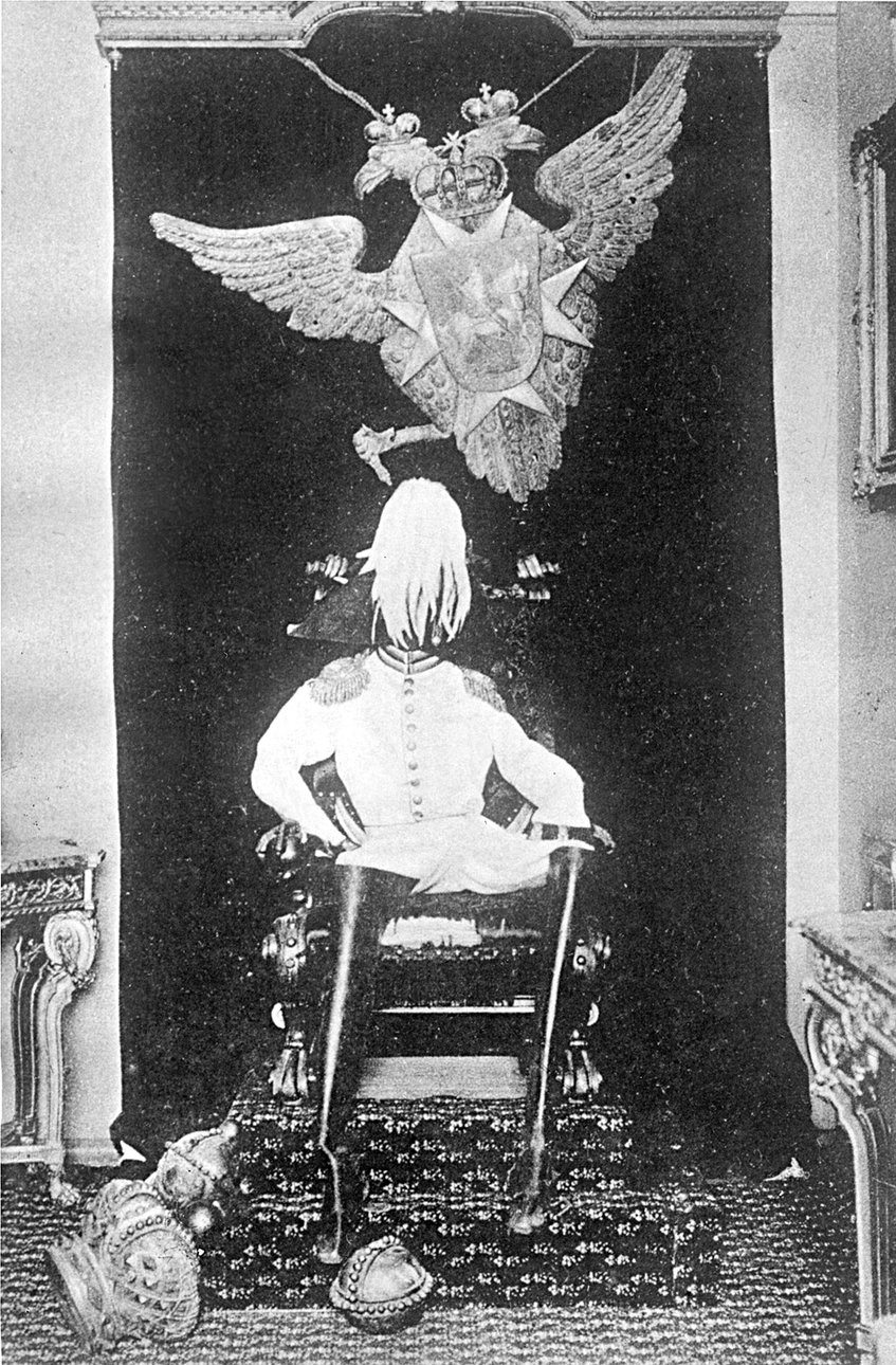 Экспозиция, посвященная царствованию Николая I. Конец 1920-х. Фото неизвестного фотографа. Фото: Государственный музей-заповедник «Гатчина»