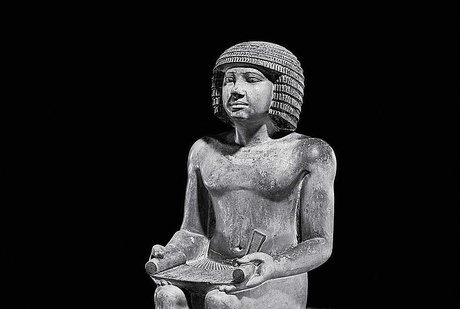 Древнеегипетский писец Сехем-Ка жил примерно в 2400–2300 гг. до н. э. — теперь его посмертная судьба вмешалась в работу Нортгемптонского музея. Courtesy of Sotheby'