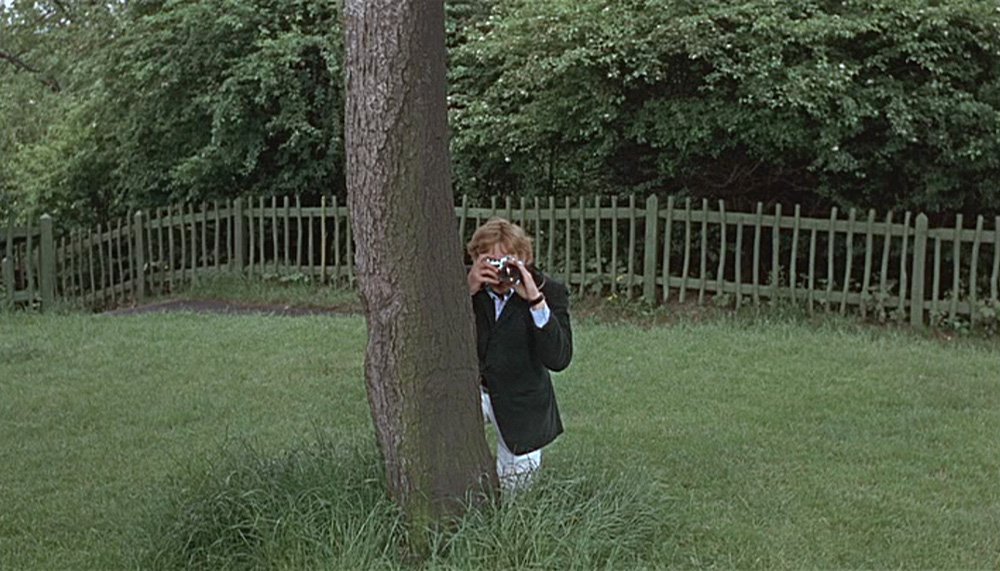 Кадр из фильма «Фотоувеличение» (Blow-Up) (1966) Микеланджело Антониони. Фото: Metro-Goldwyn-Mayer (MGM)