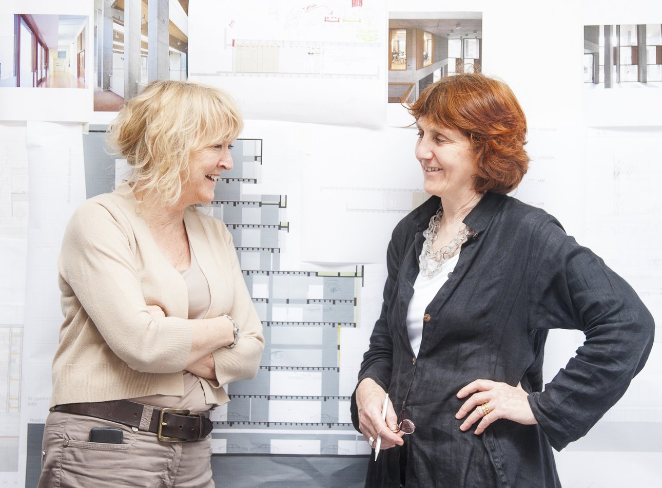Ивонн Фаррелл и Шелли Макнамара, соосновательницы бюро Grafton Architects. Фото: Grafton Architect