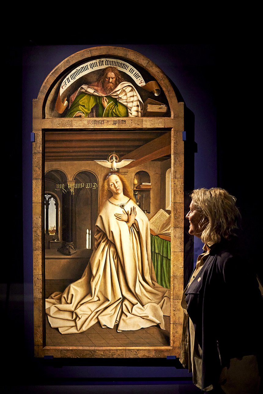 На выставке «Ван Эйк. Оптическая революция» в Музее изящных искусств Гента. Фото: MSK Ghent/David Levene