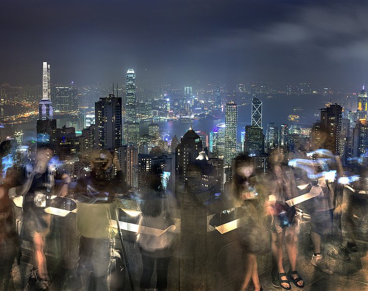 Matthew Pillsbury. The Peak_Hong Kong (TV16030), 2016. Courtesy of Benrubi Gallery, NYC