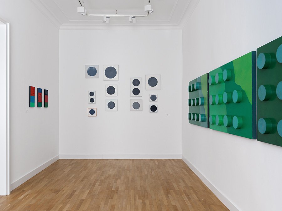 Работы Игоря Шелковского на выставке «Четкие контуры». Фото: Alina Pinsky Gallery