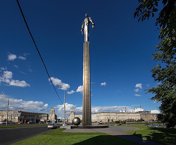 Памятник Юрию Гагарину. Фото: Владимир Журавлев / Фотобанк Лори