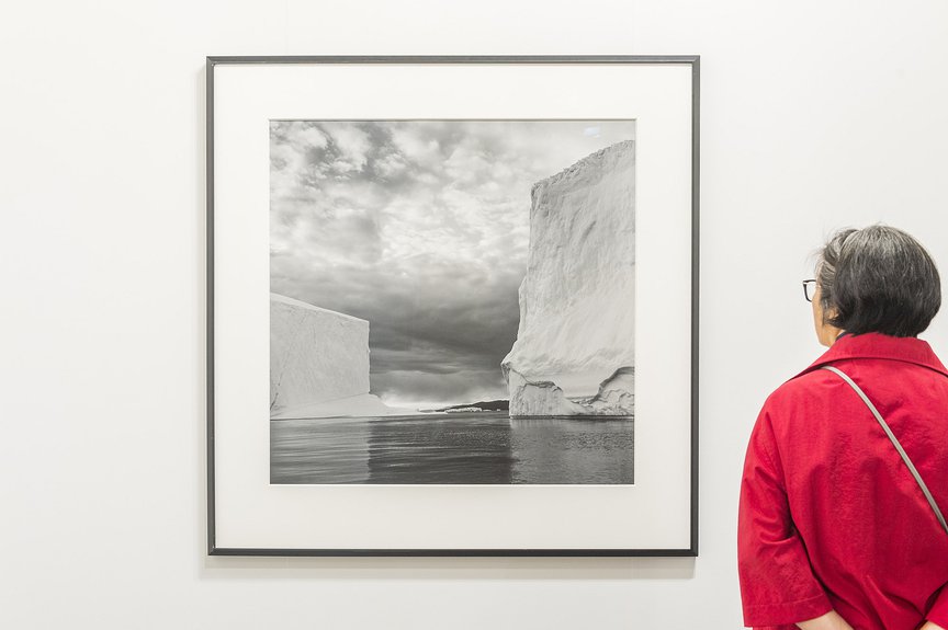 Галерея Edwynn Houk. Линн Дэвис. "Айсберг № 23. Диско Бэй, Гренландия". 2000. © Art Basel