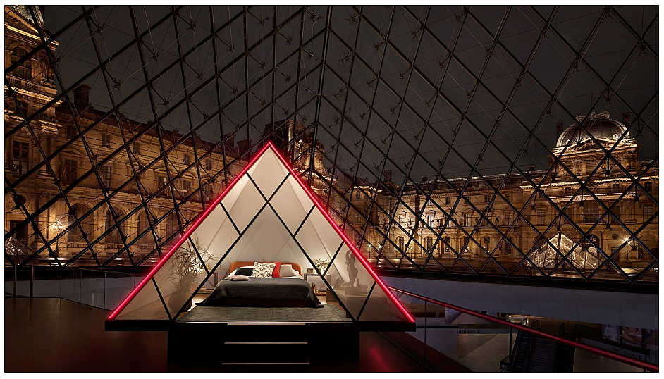 Спальня для победителя конкурса будет расположена внутри стеклянной пирамиды Лувра. Фото: Airbnb.com/louvre
