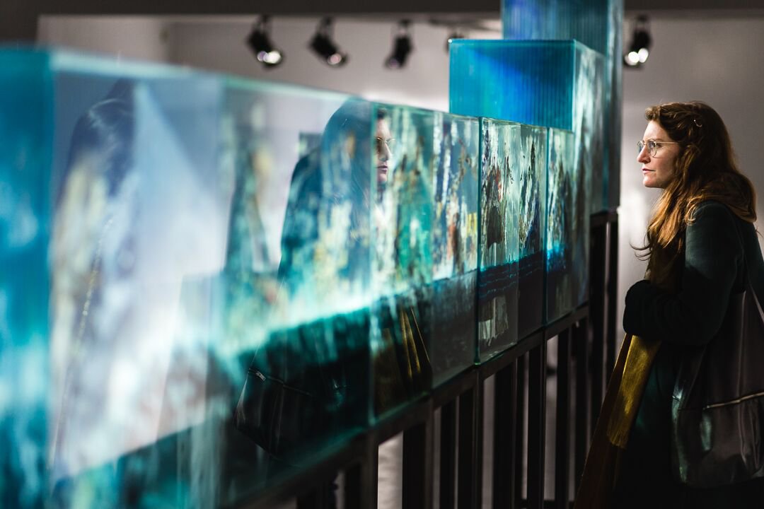 Dustin Yelllin onview at Grimm Gallery during Amsterdam Art Weekend 2016. Photo: Maarten Nauw.