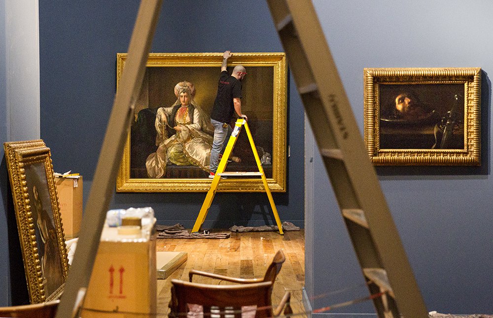 Монтаж ярмарки TEFAF 2017. Фото: Harry Heut