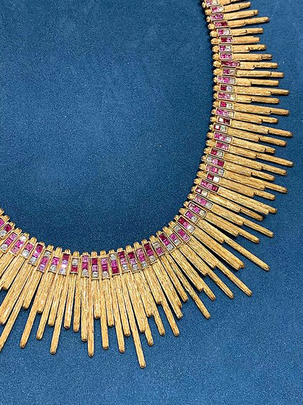 Колье Piaget из коллекции Golden Oasi