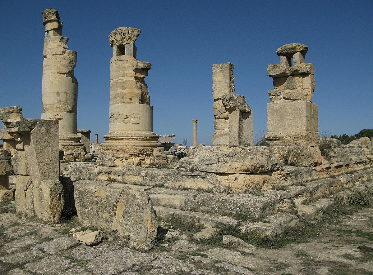 Древний город Кирена, расположенный на северо-востоке Ливии / Martin Beek/flickr.com