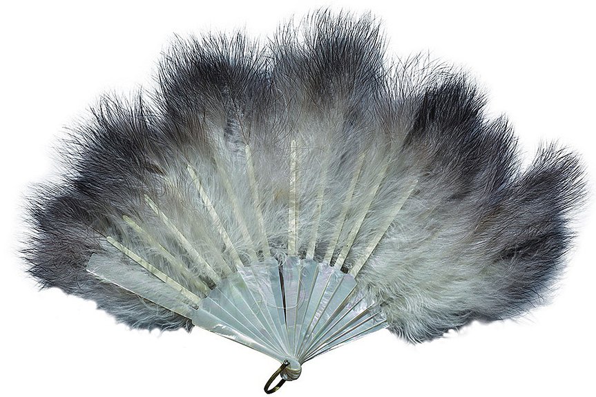 Главному орудию женского кокетства вернули былое великолепие | The Art ...