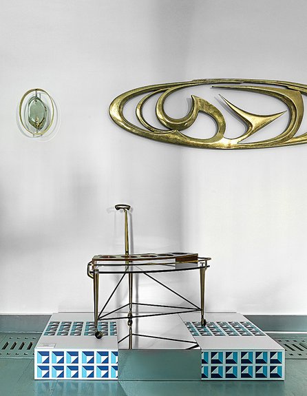 Выставка «Gio Ponti & Amici. Легенды итальянского дизайна» в галерее Mirra. Фото: Анна Темерина
