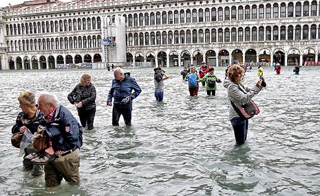 Музейные экспонаты в Венеции не пострадали из-за рекордного наводнения