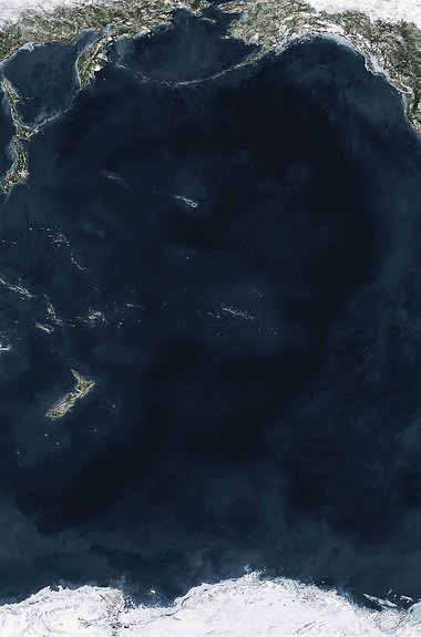 Andreas Gursky. Ocean V. 2010. (с) christies.com