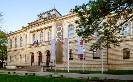 Огромная коллекция модернистов оказалась пшиком